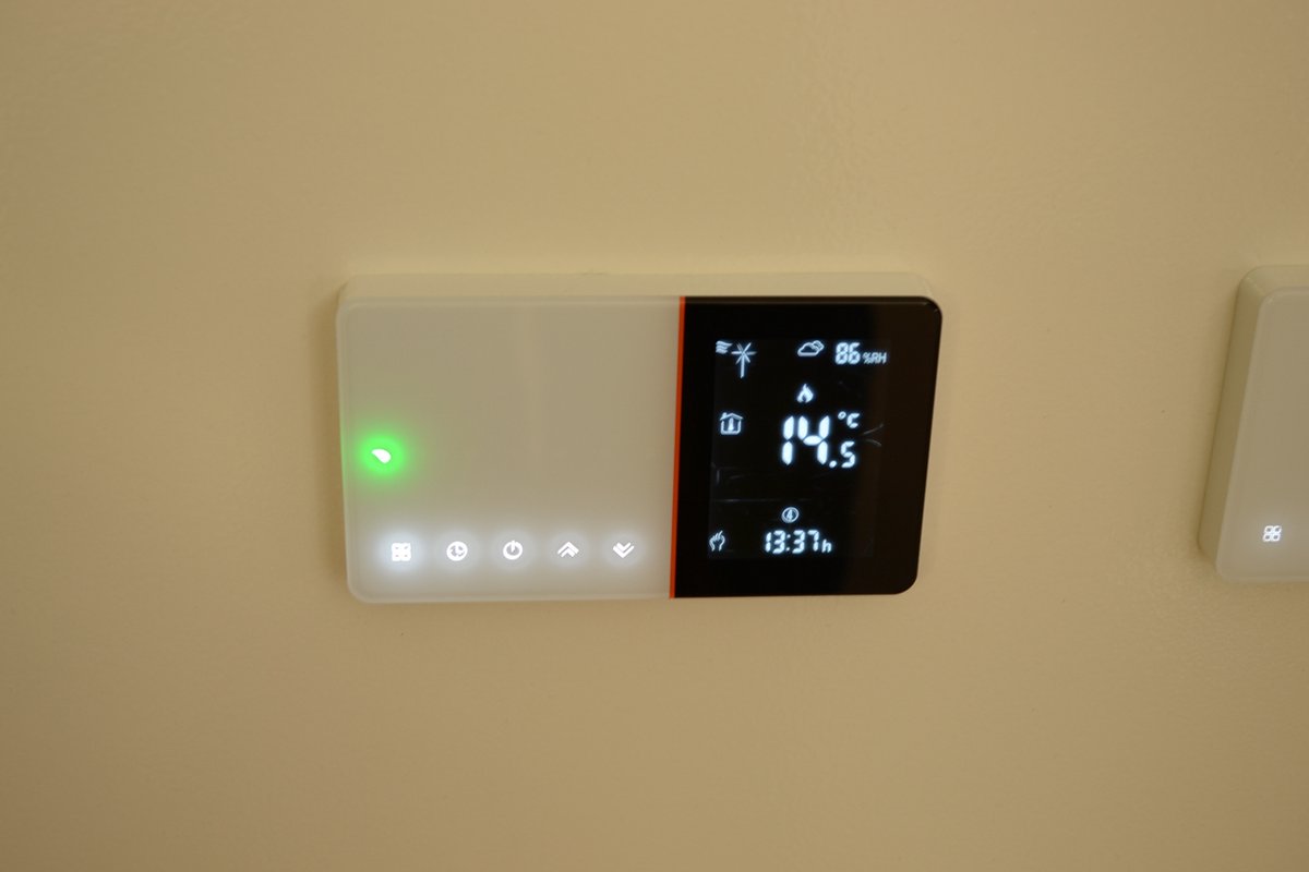 De Budget Model 6 Thermostaat in één oogopslag