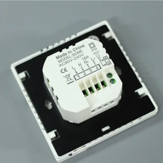 Wat vinden we goed aan de Verwarmingspaneel thermostaat - temperatuurregelaar paneel - 86x86mm - zwart wit