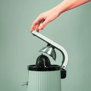 Cecotec Xqueeze RetroJuice 600 Slowjuicer