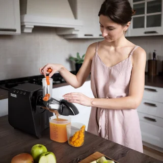 Goodforce Slowjuicer - Groente- en Fruitpers