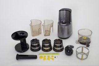 JuiceMe P-Series Slowjuicer Zilver