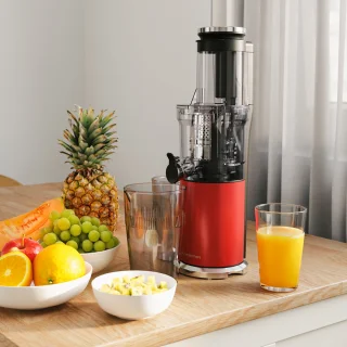 KitchenBrothers Slowjuicer Verticaal Rood