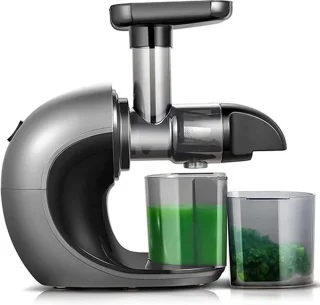 KitchenMasters Slowjuicer 700ml Zwart