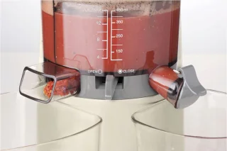 Smeg SJF01CREU slowjuicer creme