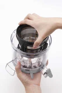 Smeg SJF01CREU slowjuicer creme