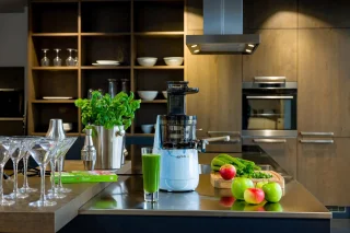 Versapers 5G Slowjuicer Verticaal Pastelblauw