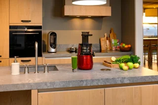 Versapers 5G Slowjuicer Verticaal Rood