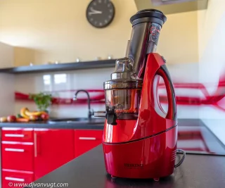 Vierkenzs Elite 1800B slowjuicer rood