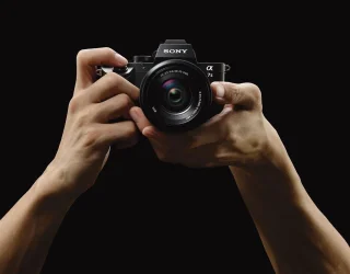 Sony A7 II + FE 28-70mm f/3.5-5.6 OSS