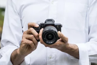 Sony A7 II + FE 28-70mm f/3.5-5.6 OSS