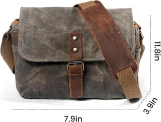 Wat vinden we goed aan de Canvas cameratas crossbody-hoes, groen