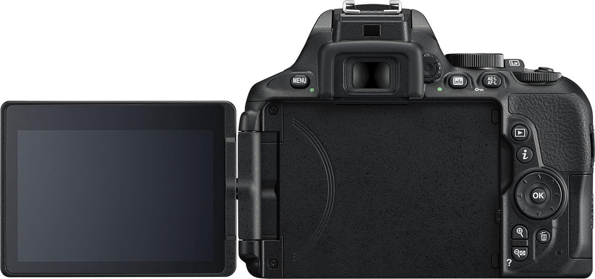 Nikon D5600 spiegelreflexcamera + AF-P 18-55mm lens