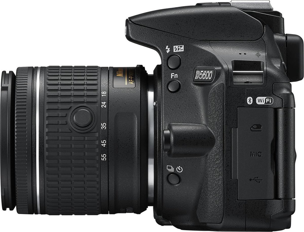 Nikon D5600 spiegelreflexcamera + AF-P 18-55mm lens