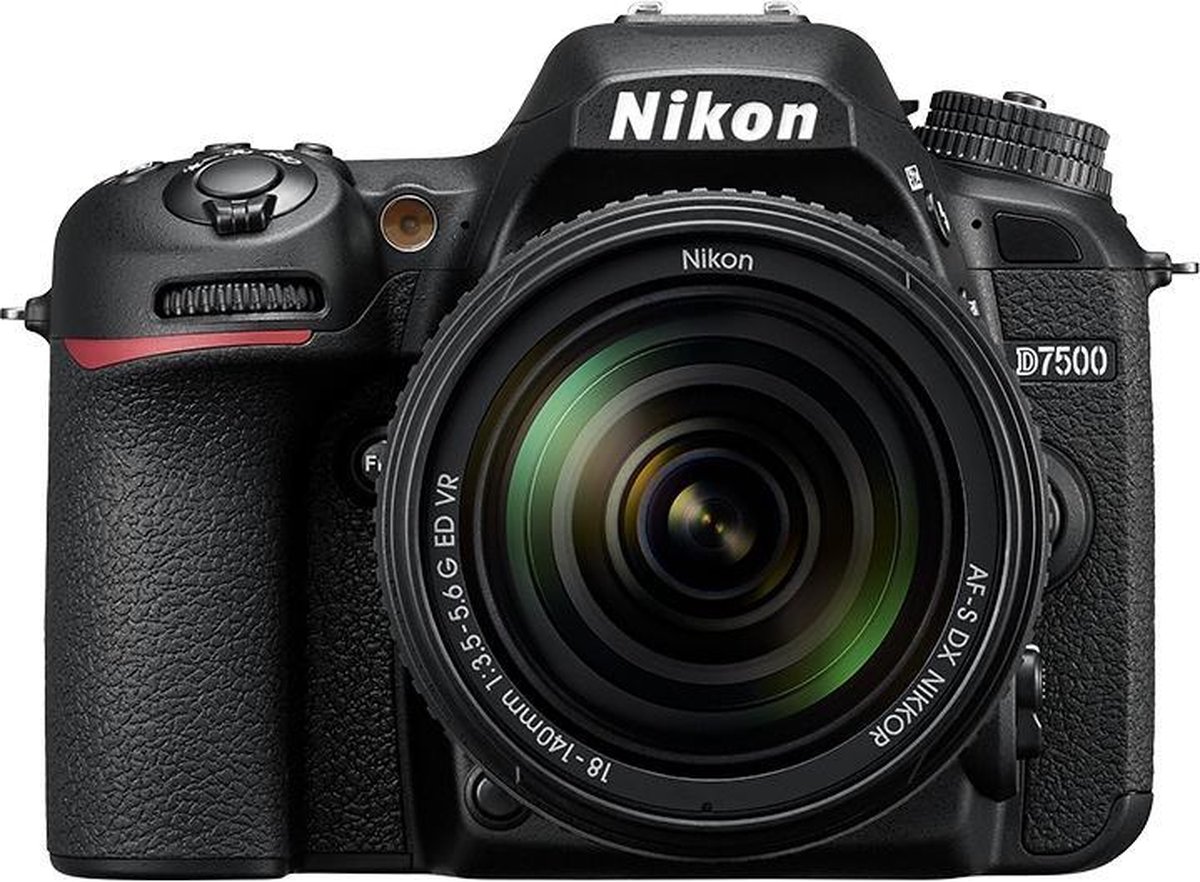 Nikon D7500 Spiegelreflexcamera AF-S 18-140mm VR