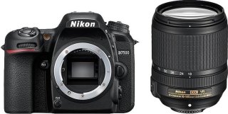 Nikon D7500 Spiegelreflexcamera AF-S 18-140mm VR