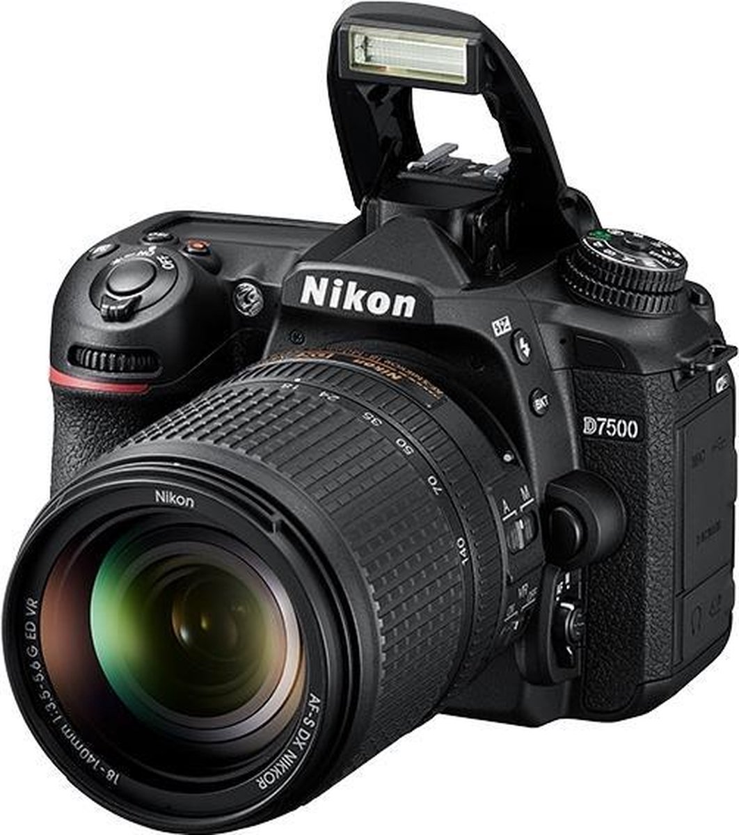 Nikon D7500 Spiegelreflexcamera AF-S 18-140mm VR