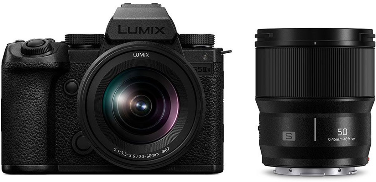 De Panasonic Lumix S5IIX + 20-60mm & 50mm Lens Zwart in één oogopslag