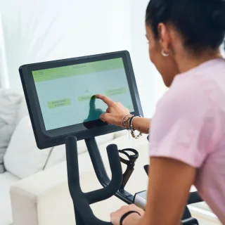 Bodytone Active Bike 400 Smart Screen Rood Spinningfiets