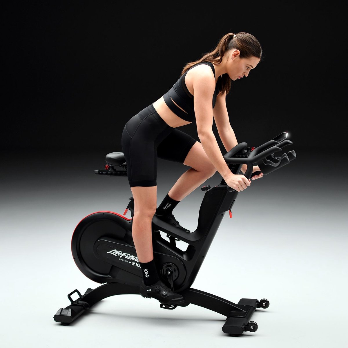 Wat vinden we goed aan de Life Fitness IC7 Indoor Cycle