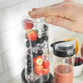 Persoonlijke Blender – Elektrische Smoothie Maker, 600ml Capaciteit, 2 Snelheden met Pulsfunctie, Inclusief 2 Draagbare Sportflessen, 400W