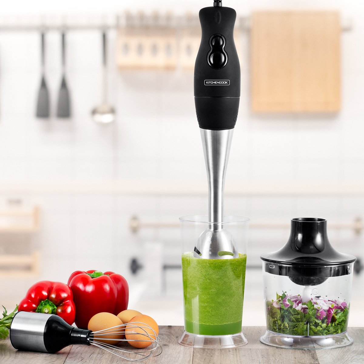 Wat vinden we goed aan de Kitchencook MX700 Staafmixer Set Zwart/Zilver