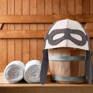 Aviator Style Woolen Sauna Hat for Men Women, Unisex Felt Russian Banya Sauna Hat One Size Fits All Sauna Accessories Gifts for Steam Bath Hair Protect (White and Grey)