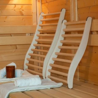 Sauna set met houten rugsteun