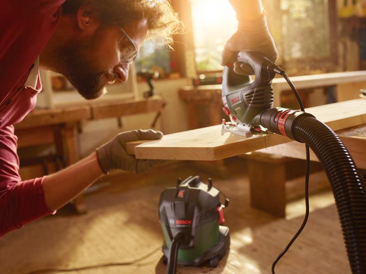Bosch UniversalVac 15 Bouwstofzuiger Nat- en droogzuiger