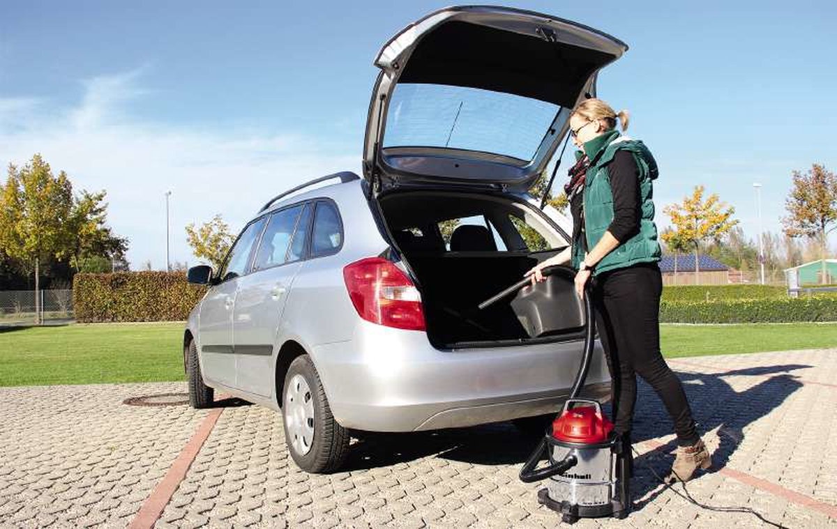 Wat vinden we goed aan de Einhell TC-VC 1812 S Nat-/Droogzuiger 12L