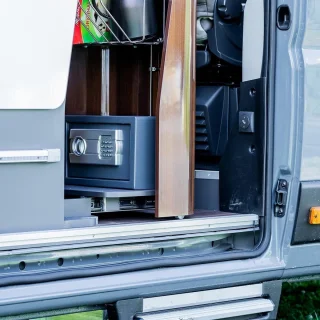 Wat vinden we goed aan de SNJY® Documentenkluis Cijferslot Zwart