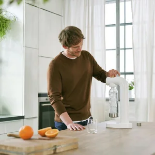 BRITA sodaONE bruiswatermachine wit inclusief PET-fles en CO2-cilinder