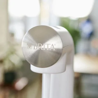 BRITA sodaONE bruiswatermachine wit inclusief PET-fles en CO2-cilinder
