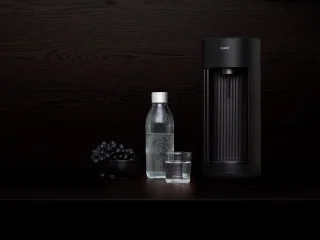 Mysoda Glassy Black bruiswatertoestel biocomposiet & aluminium inclusief 2 flessen