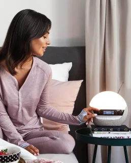 Lumie Bodyclock Luxe 700FM Wake-up Light