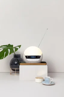 Lumie Bodyclock Luxe 700FM Wake-up Light