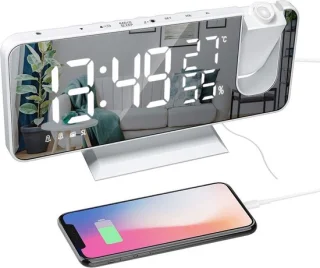 Radiowekker met LED-projectie en USB-oplader