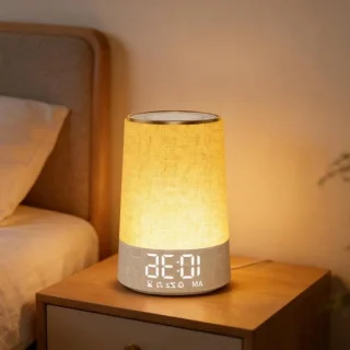 Zwarte wekker met licht
