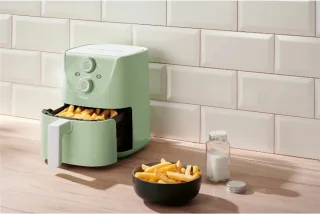 SILVERCREST® Hetelucht friteuse 1000 W - Inhoud: 2 L - Temperatuurstand: 80/200 °C - Antiaanbaklaag - Timer: max. 30 min. - Kabellengte: 100 cm - Mint