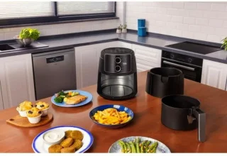 BEKO FRL2242B Friteuse 3,9L Zwart
