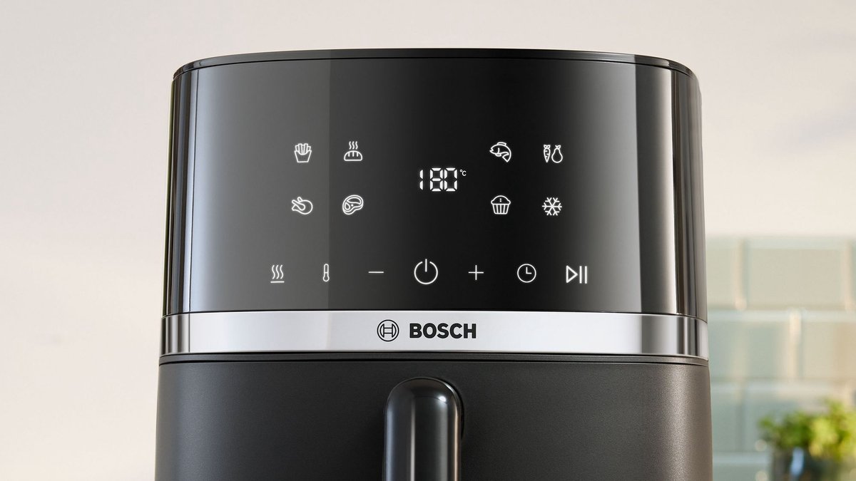 Wat vinden we goed aan de Bosch MAF462B0 Serie 4 Airfryer 6,1L Zwart