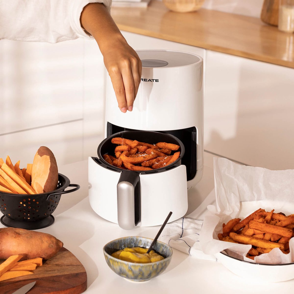 CREATE Heteluchtfriteuse 1,5L Wit AIR FRYER