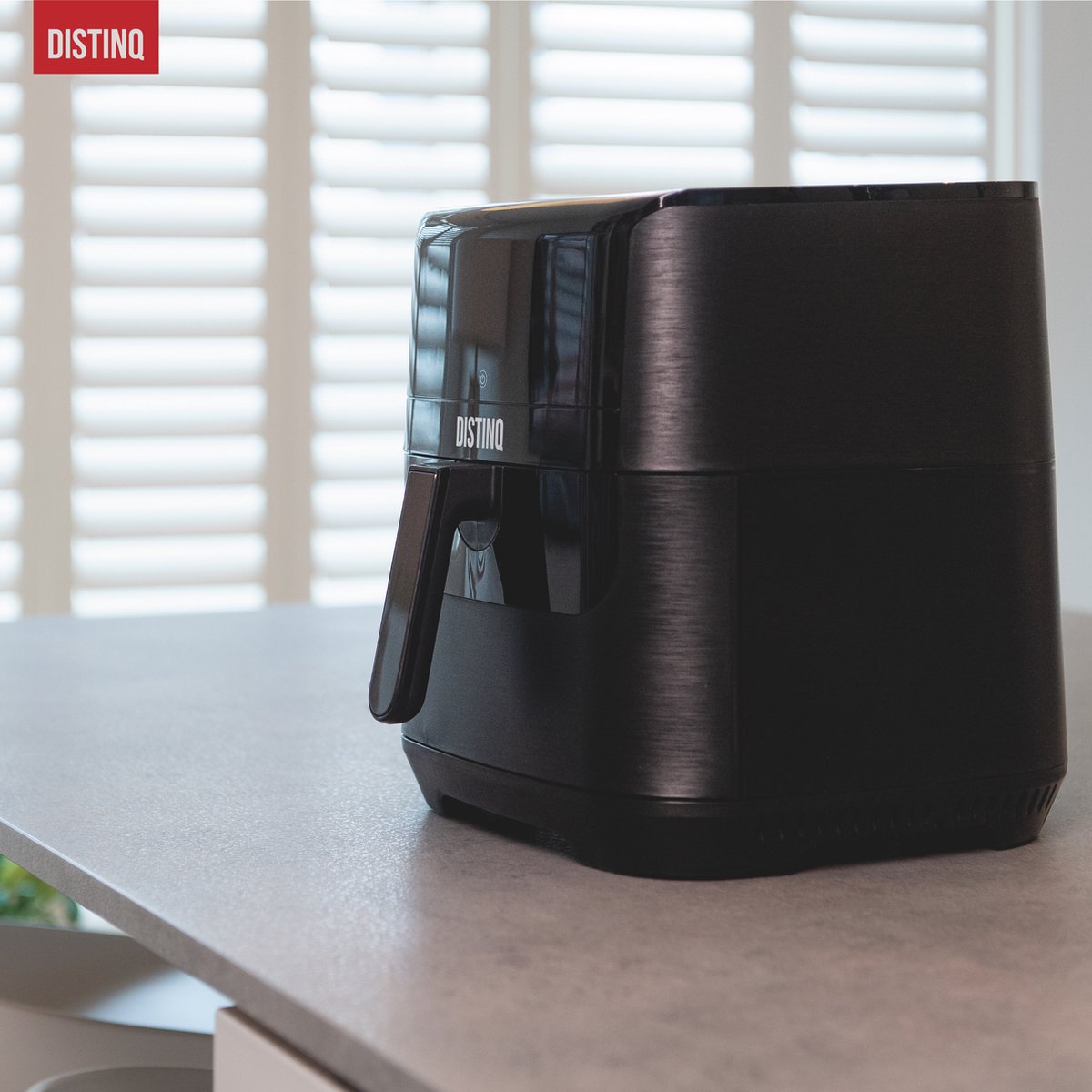 DistinQ AirFryer XXL 6,5L 1800W Zwart