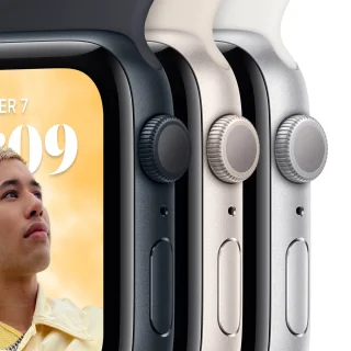 Apple Watch SE (2022) 44 mm Aluminium Sterrenlicht