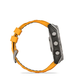 Garmin Fenix 8 51mm Titanium Saffier Oranje siliconen band