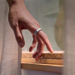 Oura Ring 4 Brushed Silver - Size 9