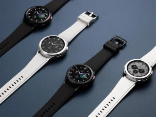 Samsung Galaxy Watch4 Classic 42mm Wit/Silver