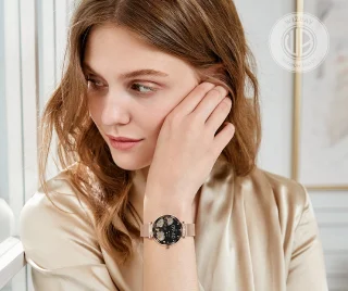 WizBay Premium Select Smartwatch 1.19" Zilveren Band