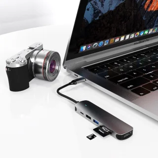 USB-C-adapterhub – 6-in-1 USB-C naar HDMI 4K, USB-A 3.0, USB-A 2.0 en SD/TF-kaartlezer - USB-dockingstation – Compatibel met datacenters Geschikt voor MacBook, iPad Air/Pro, Dell, HP, Samsung en meer.
