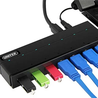 7-poorts USB 3.0-hub met voeding