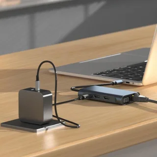 8 in 1 usb type-c docking station (BYL-2311)